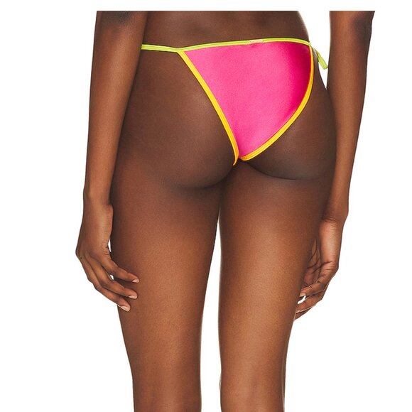 NWOT ๐ฉท Beach Bunny ๐ฉท Bikini Set w/ Top & Cheeky Bottom | Size Medium - Picture 6 of 6